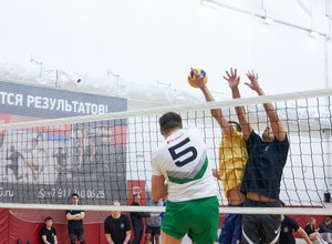 Дружеский турнир по волейболу